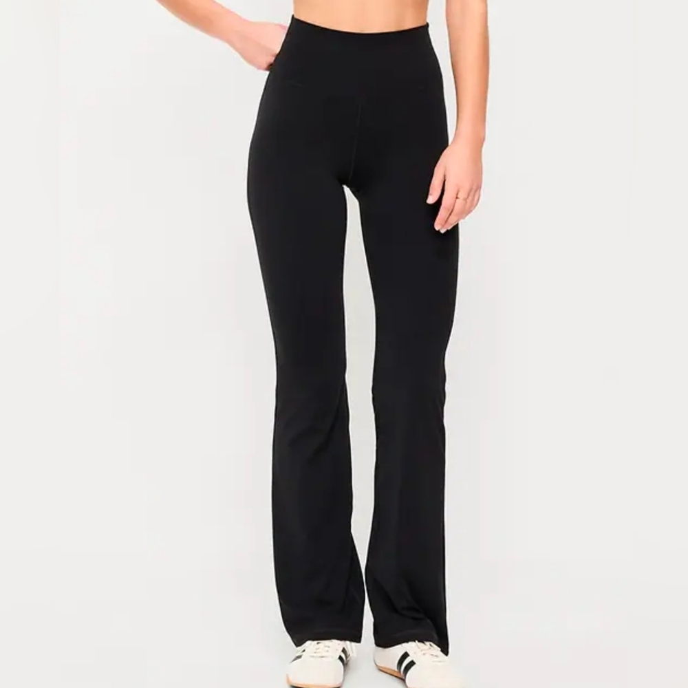 Old Navy PowerChill Black Leggings